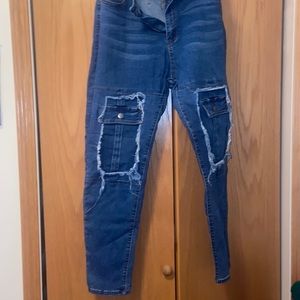 Preowned. Excellent condition